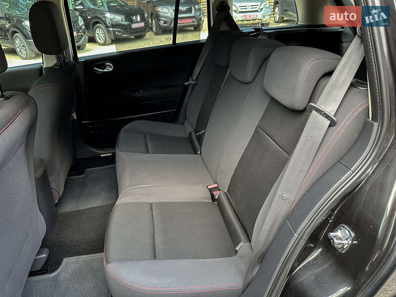 Универсал Renault Megane 2007 в Бродах фото 82 Универсал Renault Megane 2007 в Бродах