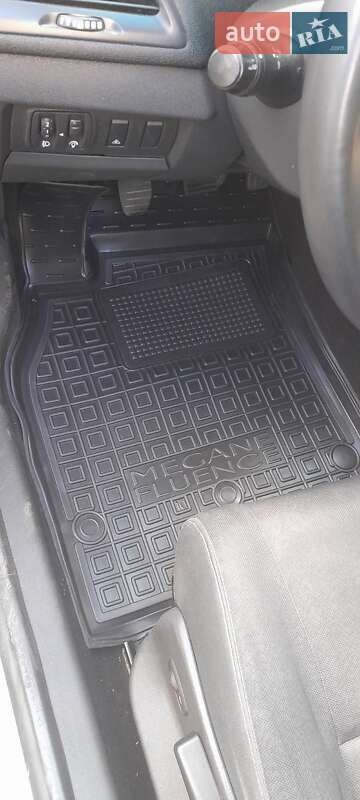 Универсал Renault Megane 2010 в Калуше фото 12 Универсал Renault Megane 2010 в Калуше