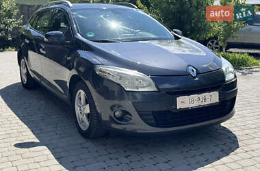 Универсал Renault Megane 2011 в Староконстантинове