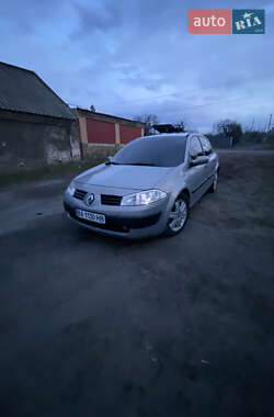 Седан Renault Megane 2004 в Днепре