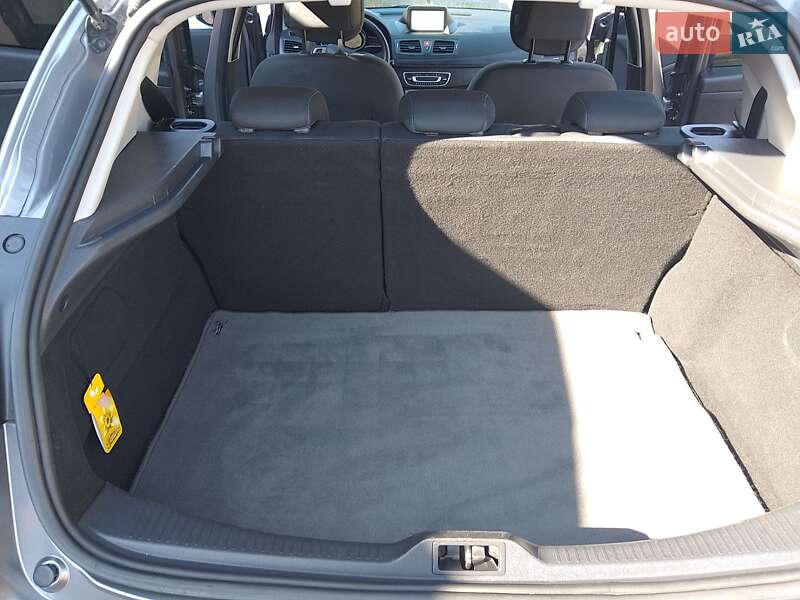 Хетчбек Renault Megane 2009 в Кривому Розі фото 30 Хетчбек Renault Megane 2009 в Кривому Розі