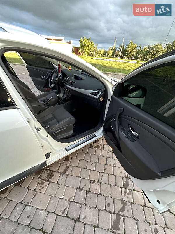 Універсал Renault Megane 2009 в Хмельницькому фото 9 Універсал Renault Megane 2009 в Хмельницькому