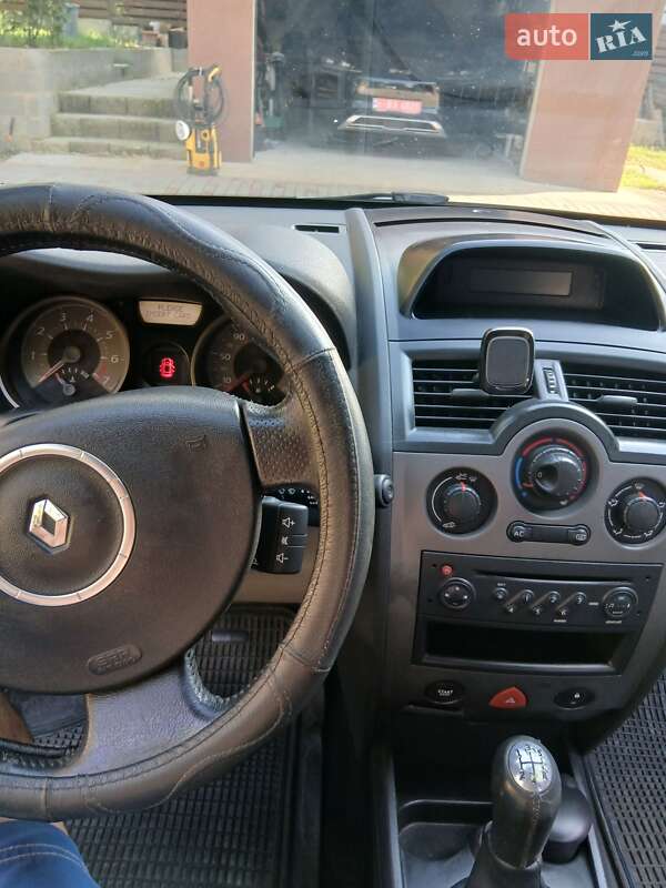 Седан Renault Megane 2007 в Вараші