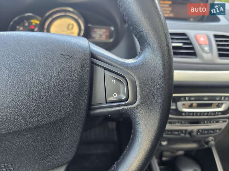 Хэтчбек Renault Megane 2009 в Ковеле фото 45 Хэтчбек Renault Megane 2009 в Ковеле