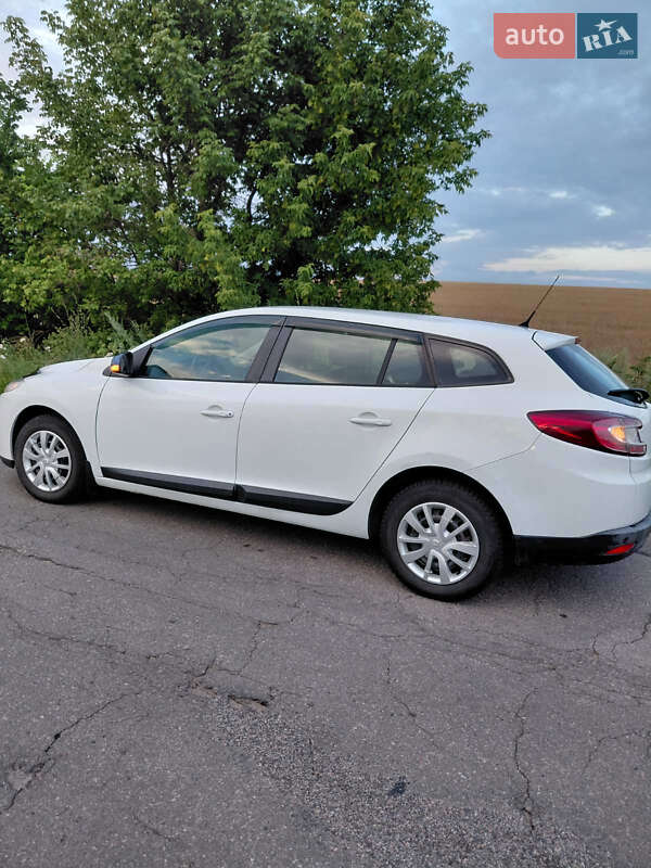 Універсал Renault Megane 2012 в Срібному