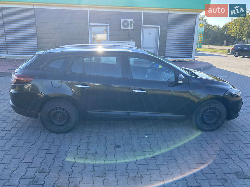 Универсал Renault Megane 2011 в Ивано-Франковске
