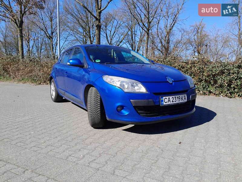 Хэтчбек Renault Megane 2011 в Черкассах фото 6 Хэтчбек Renault Megane 2011 в Черкассах