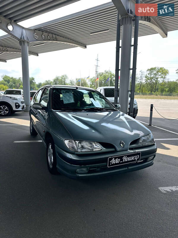Хетчбек Renault Megane 1998 в Запоріжжі