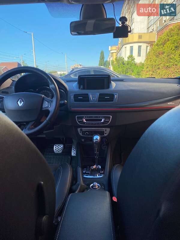 Хэтчбек Renault Megane 2013 в Кропивницком