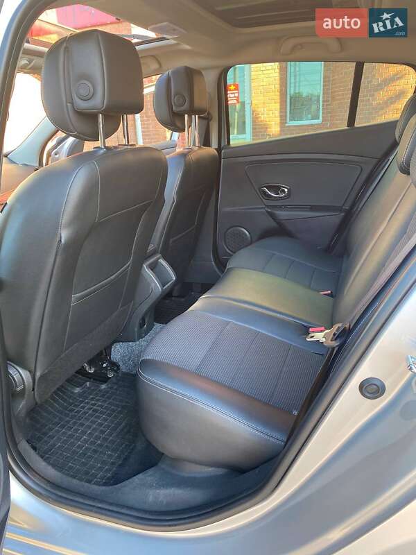 Хэтчбек Renault Megane 2013 в Кропивницком