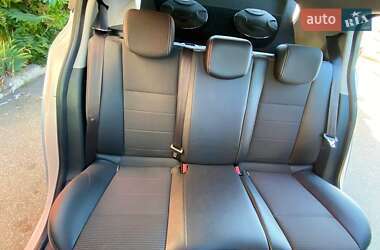 Хэтчбек Renault Megane 2013 в 
