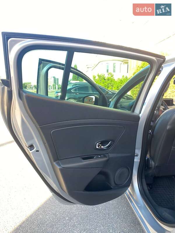 Хэтчбек Renault Megane 2013 в Кропивницком