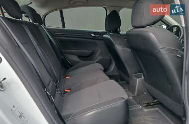 Седан Renault Megane 2018 в 