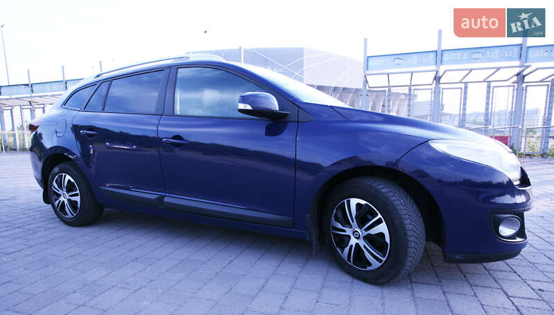 Универсал Renault Megane 2012 в Львове фото 4 Универсал Renault Megane 2012 в Львове