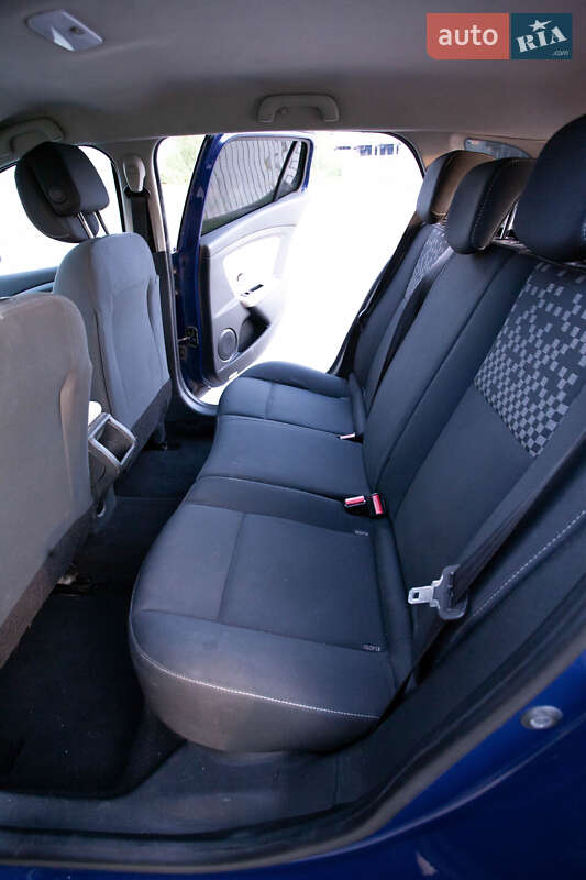 Универсал Renault Megane 2012 в Львове фото 34 Универсал Renault Megane 2012 в Львове