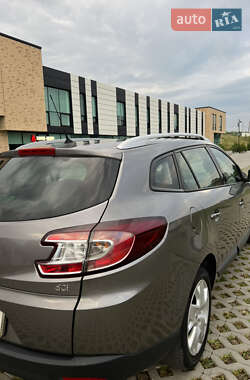 Универсал Renault Megane 2011 в 