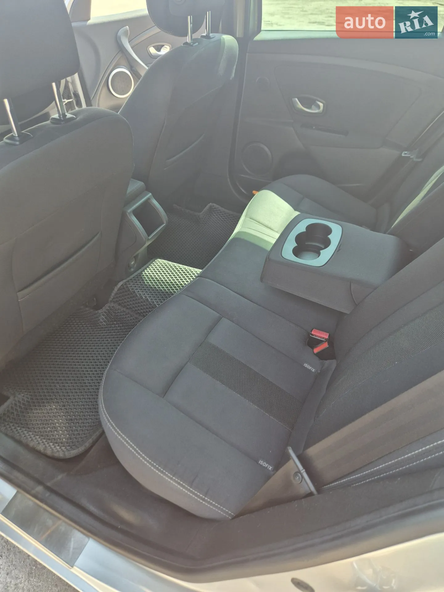 2010 Renault Megane - мініатюра 3