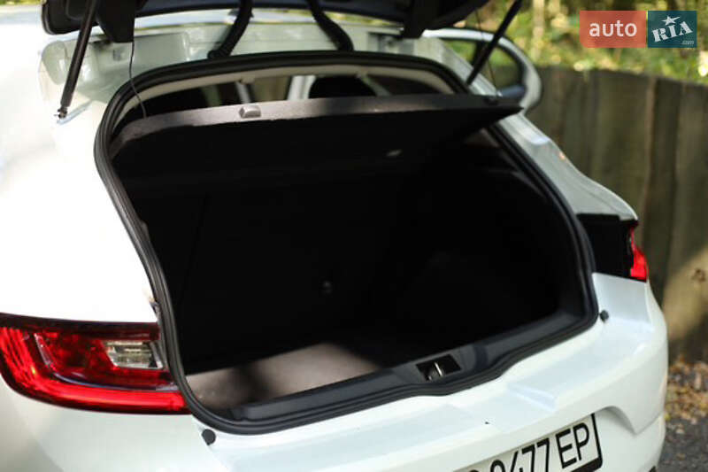 Хэтчбек Renault Megane 2016 в Вышгороде фото 28 Хэтчбек Renault Megane 2016 в Вышгороде