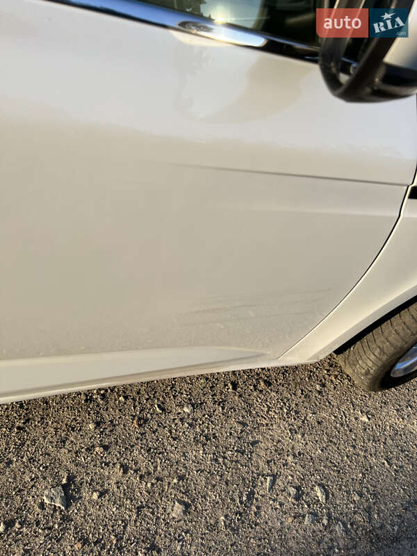 Хэтчбек Renault Megane 2016 в Вышгороде фото 30 Хэтчбек Renault Megane 2016 в Вышгороде