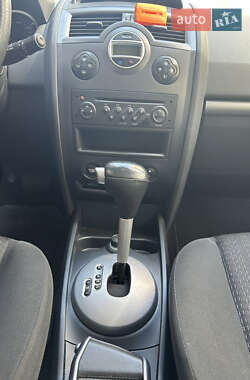 Хэтчбек Renault Megane 2007 в 