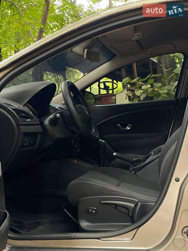 Универсал Renault Megane 2010 в Одессе