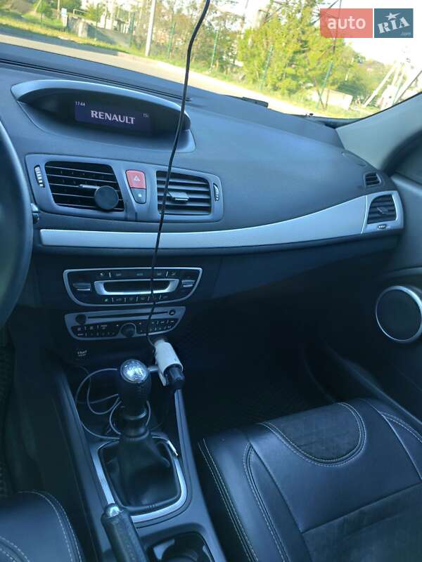 Универсал Renault Megane 2011 в Новомосковске фото 5 Универсал Renault Megane 2011 в Новомосковске