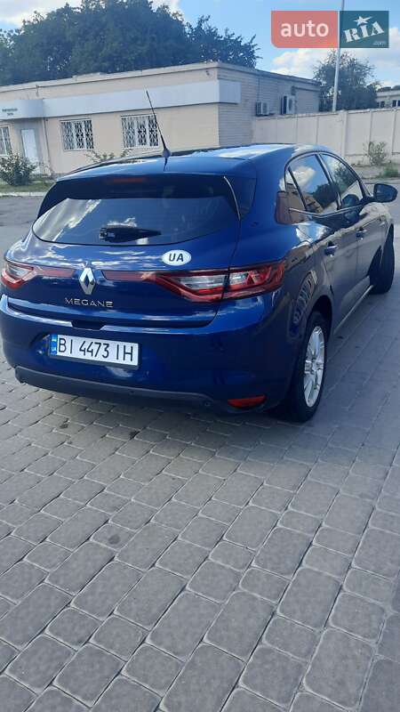 Хэтчбек Renault Megane 2016 в Полтаве