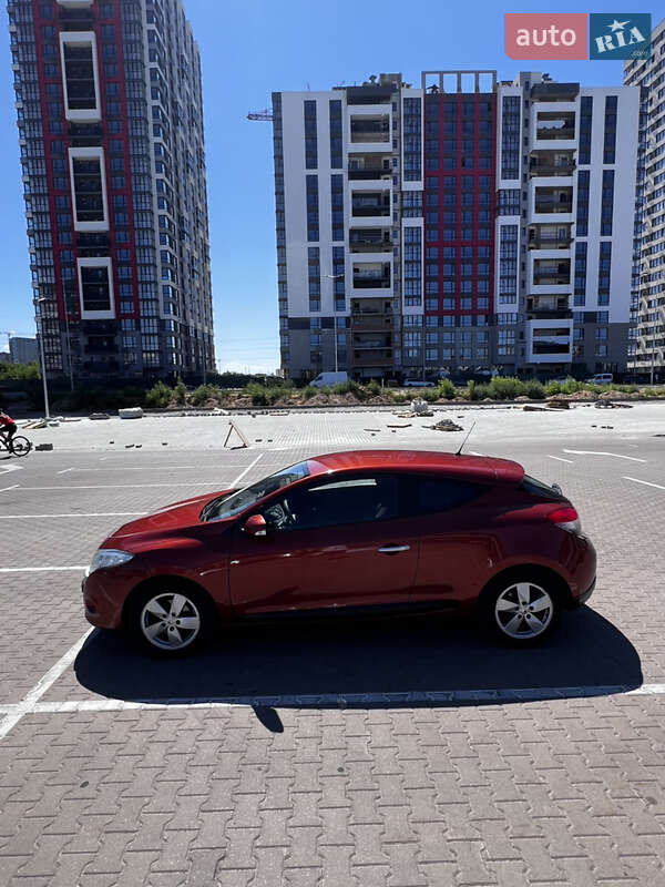 Купе Renault Megane 2011 в Києві