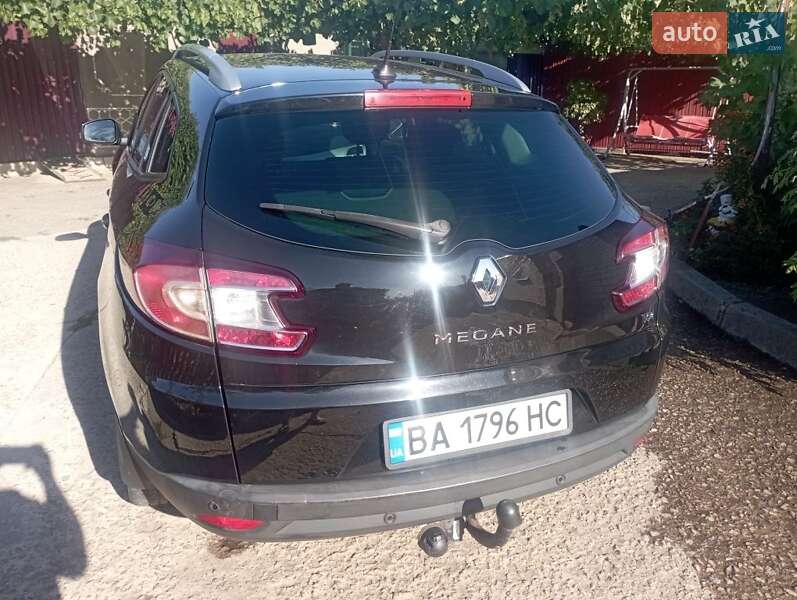 Универсал Renault Megane 2012 в Петрове фото 28 Универсал Renault Megane 2012 в Петрове