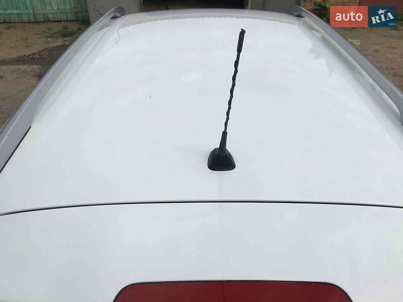 Универсал Renault Megane 2011 в Карловке