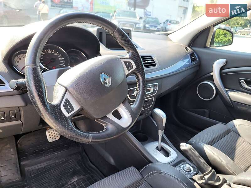 Хэтчбек Renault Megane 2010 в Киеве