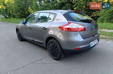 Хэтчбек Renault Megane 2013 в Киеве