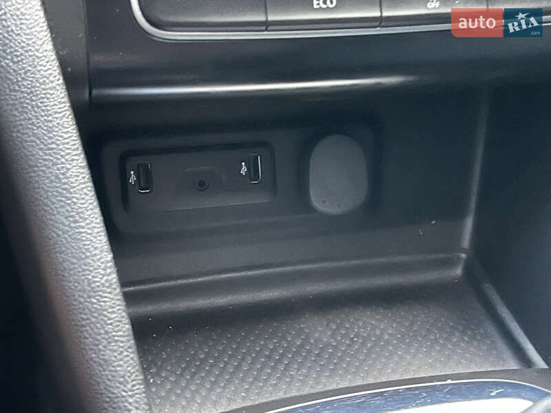 Хэтчбек Renault Megane 2016 в Бердичеве фото 48 Хэтчбек Renault Megane 2016 в Бердичеве