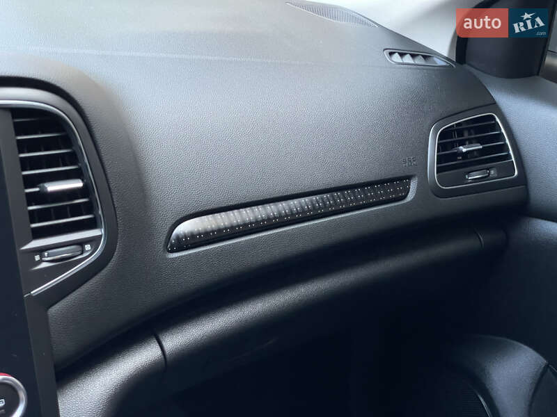 Хэтчбек Renault Megane 2016 в Бердичеве фото 57 Хэтчбек Renault Megane 2016 в Бердичеве