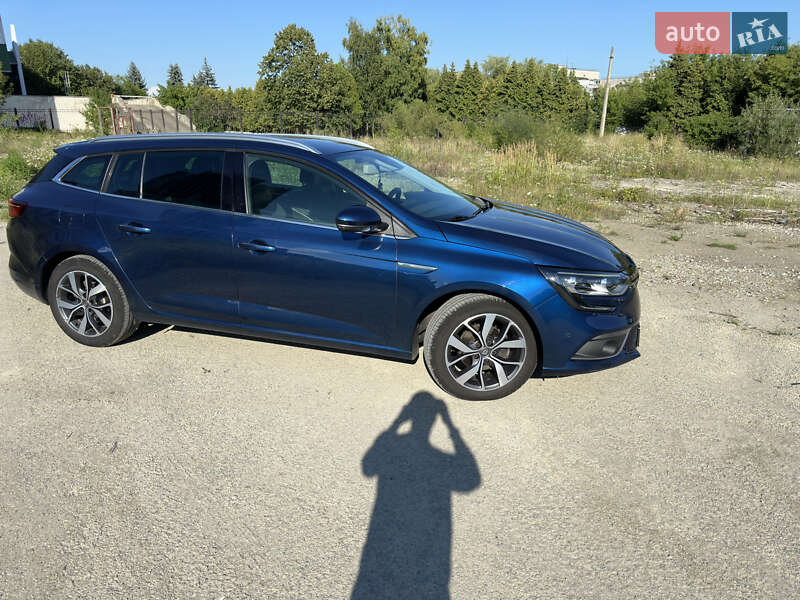 Универсал Renault Megane 2017 в Ивано-Франковске