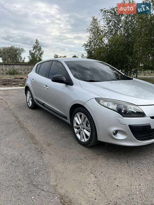 Хэтчбек Renault Megane 2011 в Днепре