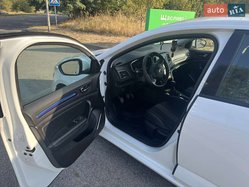 Хетчбек Renault Megane 2016 в Запоріжжі