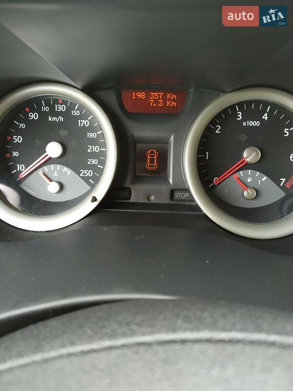 Универсал Renault Megane 2004 в Чернигове фото 11 Универсал Renault Megane 2004 в Чернигове