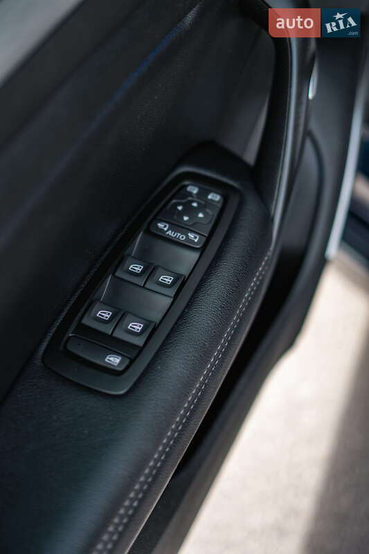 Універсал Renault Megane 2018 в Бурштині