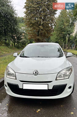 Хэтчбек Renault Megane 2011 в Львове