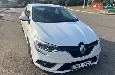 Хэтчбек Renault Megane 2016 в Запорожье