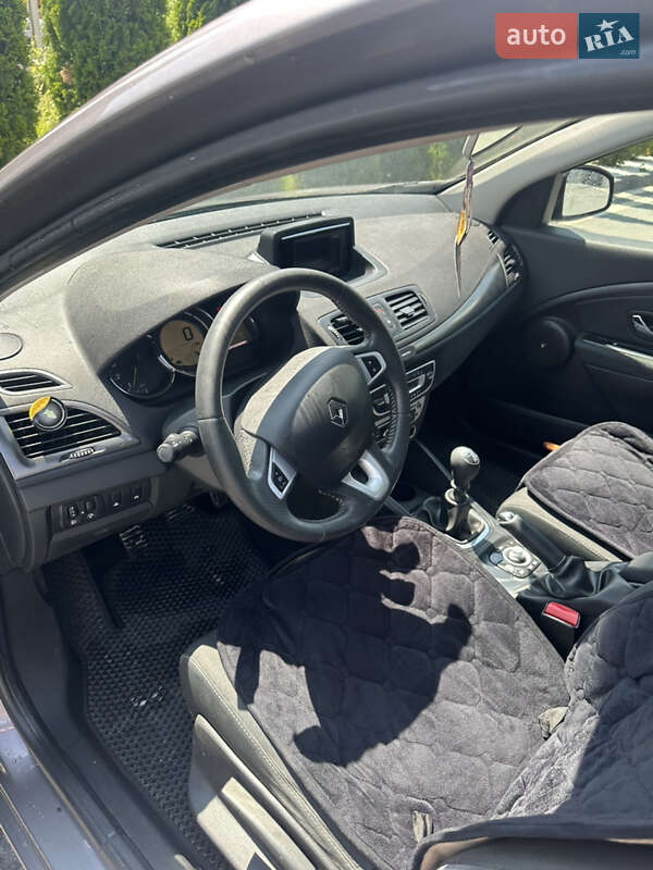 Універсал Renault Megane 2012 в Надвірній