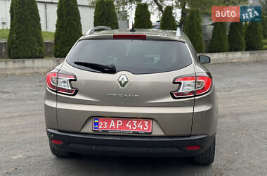 Универсал Renault Megane 2010 в 