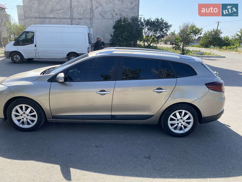 Универсал Renault Megane 2010 в Баштанке фото 13 Универсал Renault Megane 2010 в Баштанке