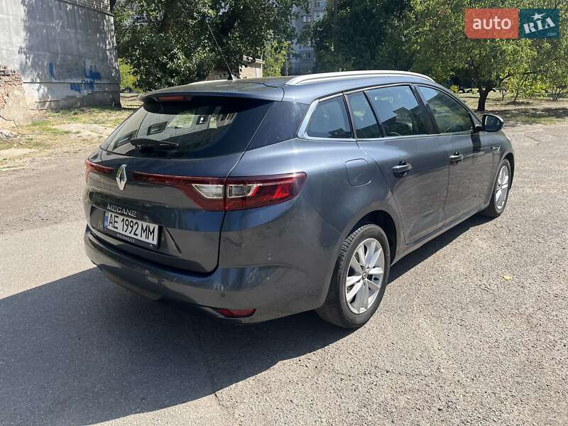Універсал Renault Megane 2016 в Кам'янському
