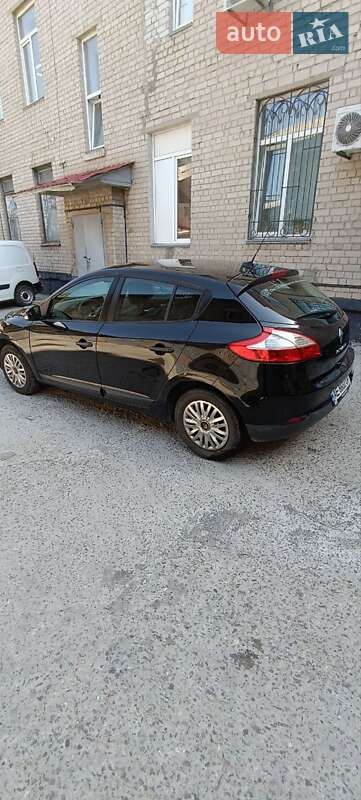Хэтчбек Renault Megane 2011 в Днепре фото 2 Хэтчбек Renault Megane 2011 в Днепре