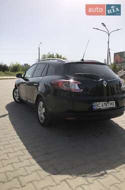 Универсал Renault Megane 2011 в 