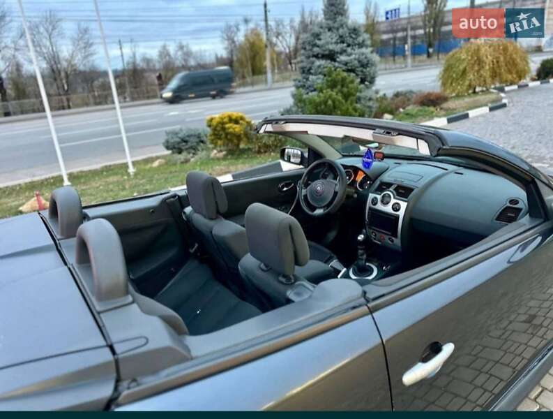 Купе Renault Megane 2005 в Кривом Роге фото 5 Купе Renault Megane 2005 в Кривом Роге