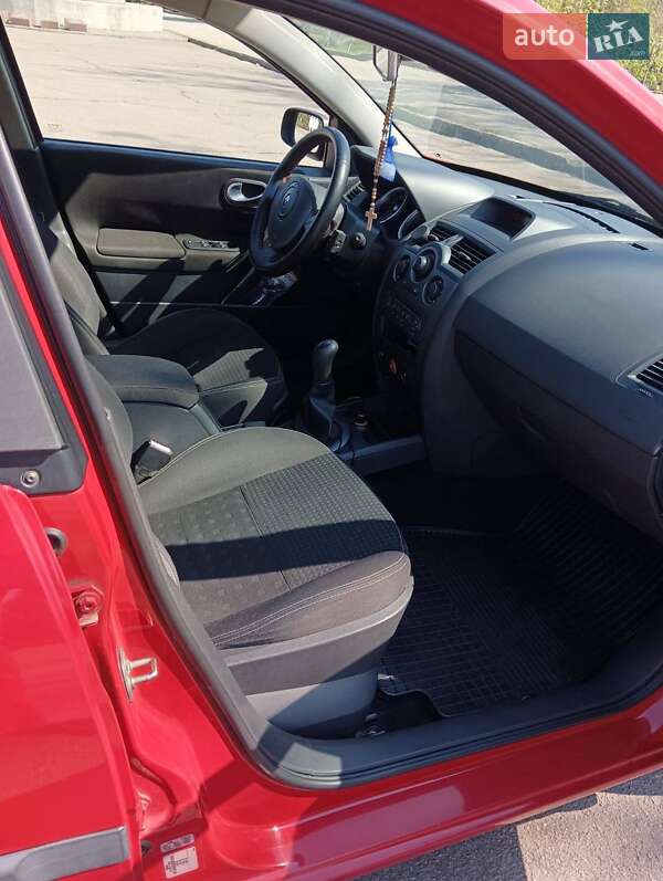 Седан Renault Megane 2005 в Кривому Розі