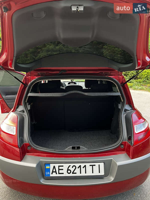 Хетчбек Renault Megane 2006 в Дніпрі